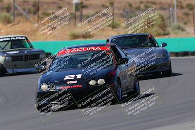 media/May-31-2025-CalClub SCCA (Sat) [[2c1a04e1ee]]/Qualifying/Group 1/Turn 4/